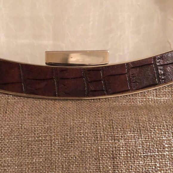 Nine West Shimmer Metallic Burlap Leather Combo Double Link Chain Clutch - Picture 4 of 12